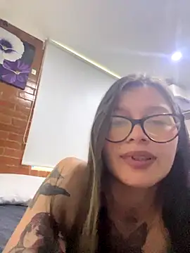 KoraSweett's cam snapshot