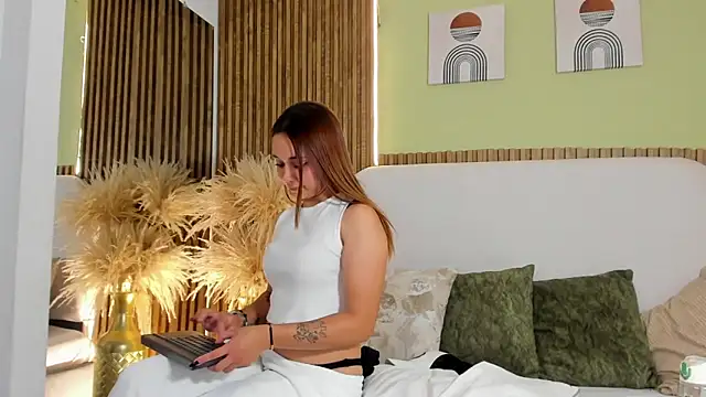 LondraBlush's cam snapshot