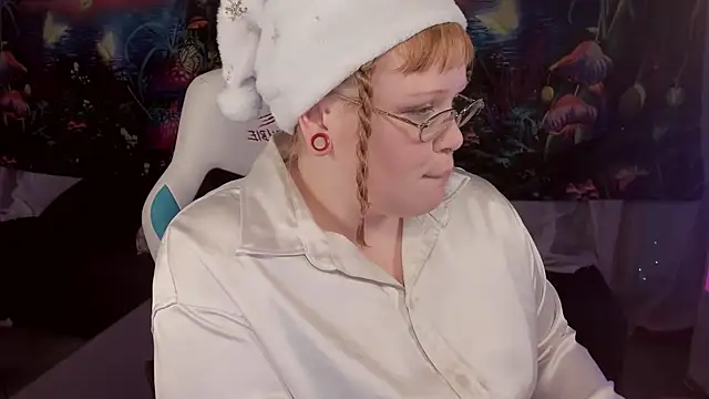 LottieReed's cam snapshot