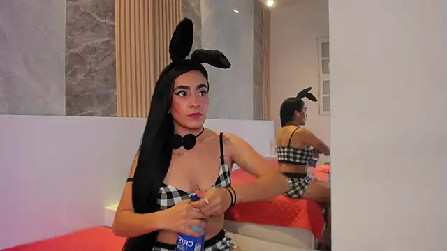 PamelaRed_ live sex cam