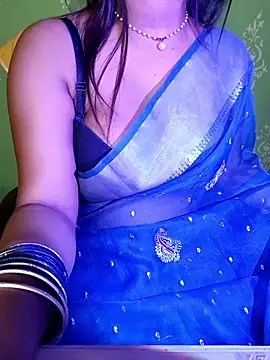 QueenOfHeart_07's cam snapshot