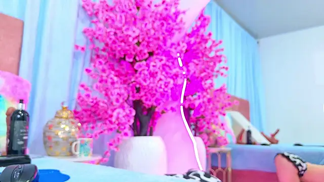 AlliciaKim's cam snapshot