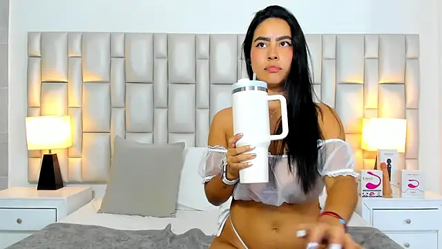 paola_katy_dicks live sex cam