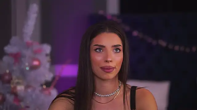 LalaRoze live sex cam