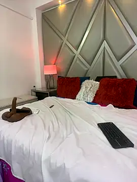 AlesiaCooper live sex cam