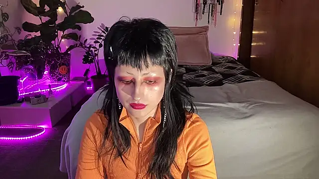 ELENA_UMBRA live sex cam