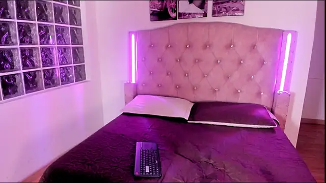 Hanna_Fujita live sex cam