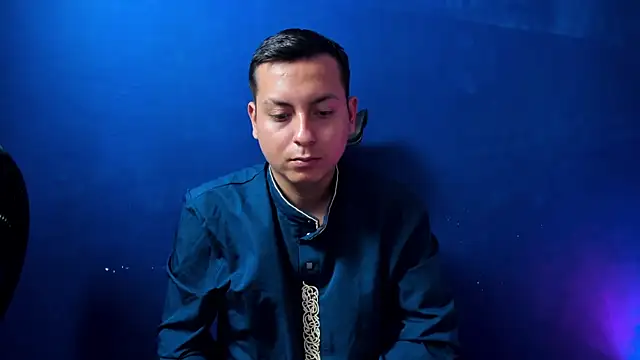 Raissa_zair live sex cam