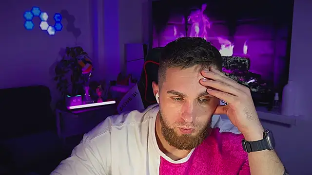 Sweeet__boy live sex cam