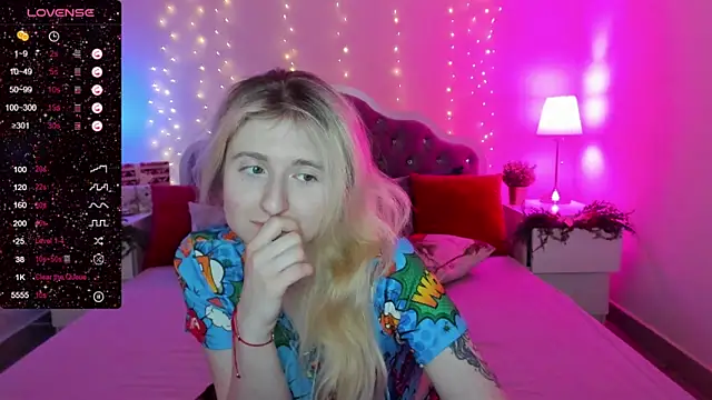 CamillaDreamer's cam snapshot