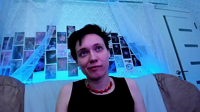 ErickaFetish's cam snapshot