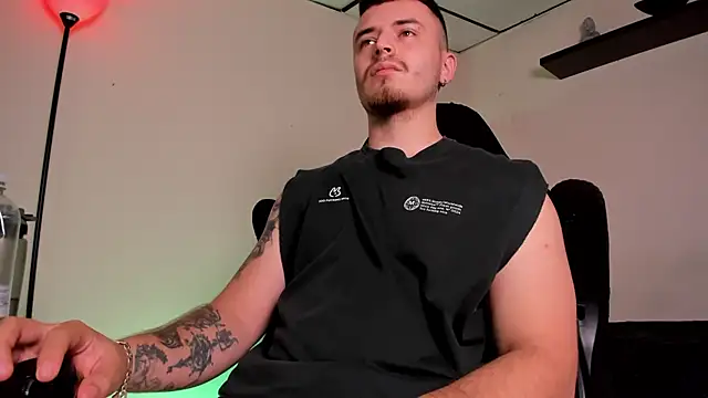 james_connor2 live sex cam