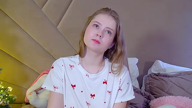 SelinSwarovski's cam snapshot