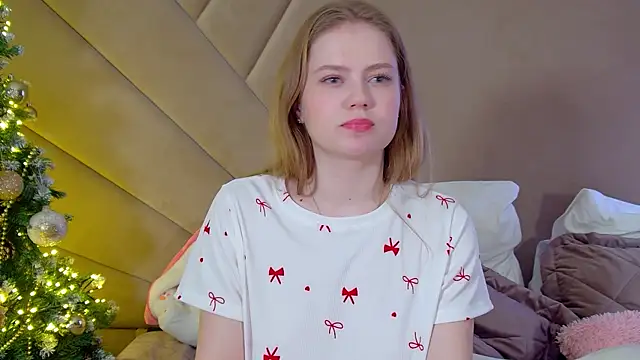 SelinSwarovski live sex cam