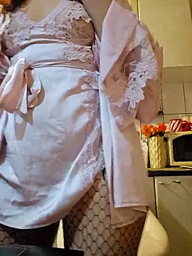 QueensInspireKings's cam snapshot