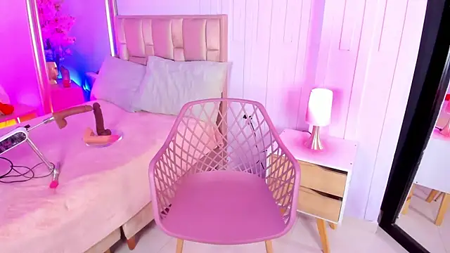 naia_xo's cam snapshot