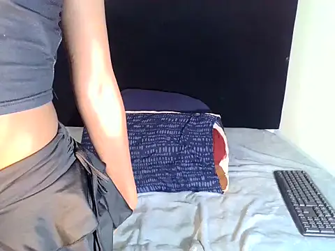 RayaBae's cam snapshot