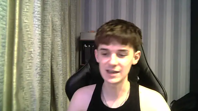 Hoot_Dude_'s cam snapshot