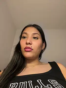 IsabellaJoness_ live sex cam