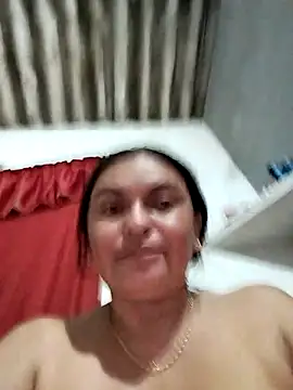 Horny-Mommy-Dirty live sex cam