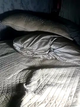 NoFaceBlackSnake69 live sex cam