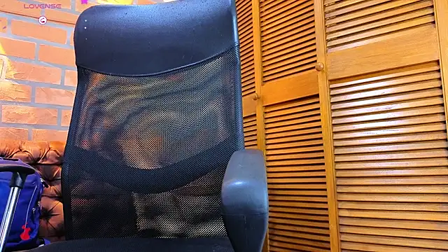 Dylanstonne live sex cam