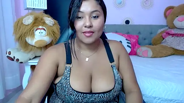 ariel_milk's cam snapshot