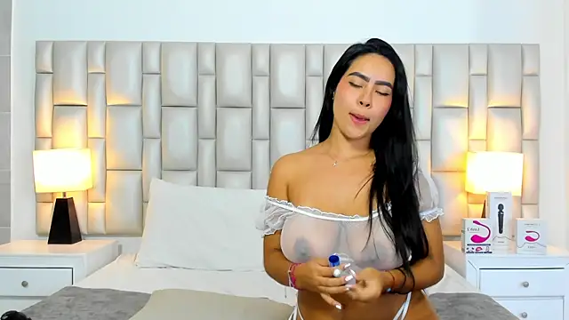 paola_katy_dicks live sex cam