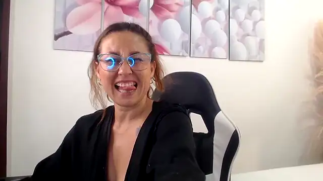 Allison_greey's cam snapshot