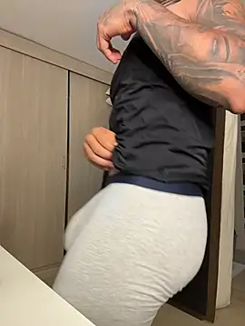 sendfer live sex cam