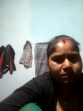 Chanchal_ji's cam snapshot