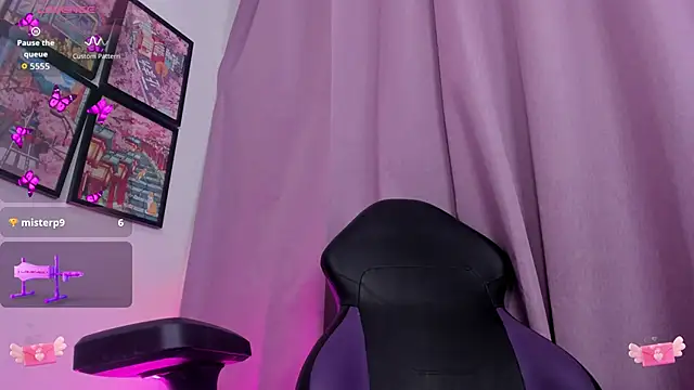 Carolina_Burninng's cam snapshot