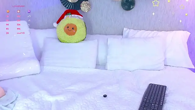 laraa_jeean's cam snapshot