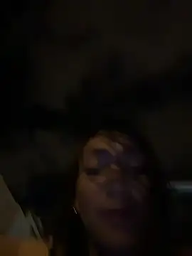 Ninabigtitied's cam snapshot