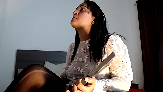 Mila_cams1_'s cam snapshot