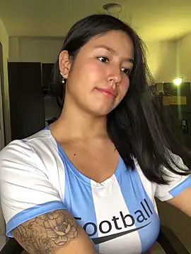 EmmaRossem's cam snapshot