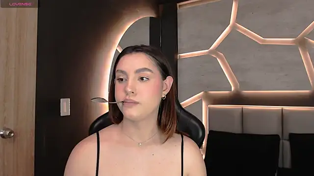 DakotaRussell_ live sex cam