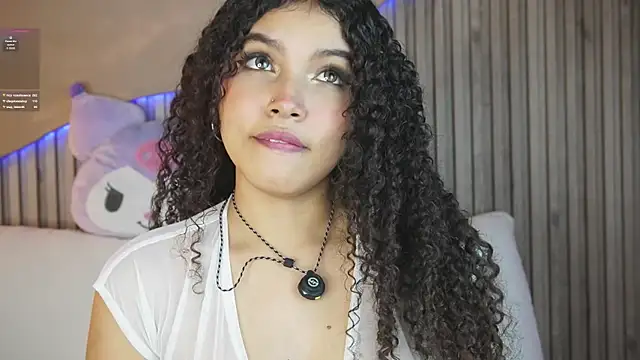 EloiseSweetxx's cam snapshot