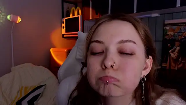 doll_lol_'s cam snapshot