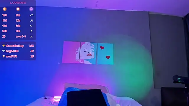 scarletmorgan2218's cam snapshot