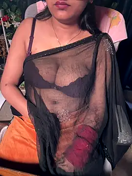 Lucky_Flora's cam snapshot