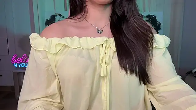 Laila_on_Fire's cam snapshot