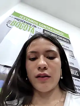 CHARLOTTE__05's cam snapshot