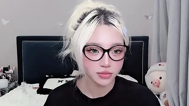 _Gwendolyn_'s cam snapshot