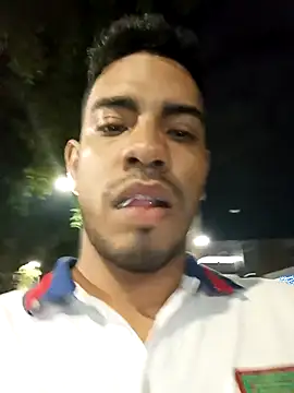 Moreno_latino_sex's cam snapshot