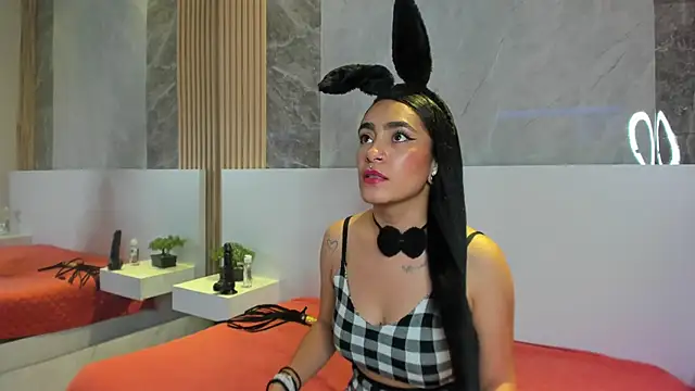 PamelaRed_'s cam snapshot