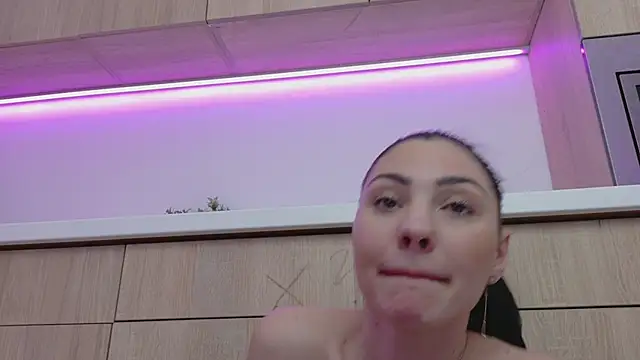 Baby_Ava_'s cam snapshot