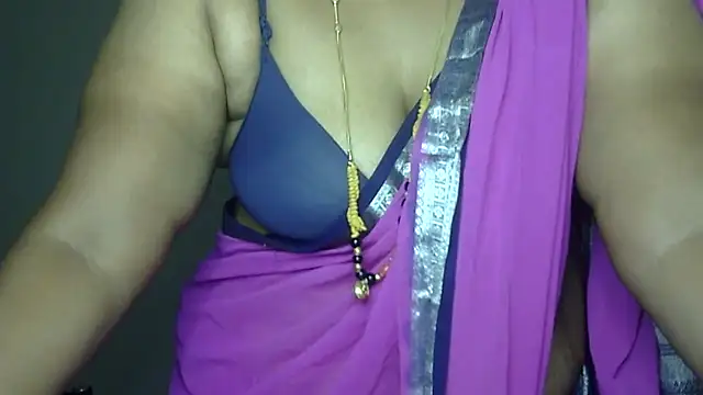 Nithya_forever live sex cam