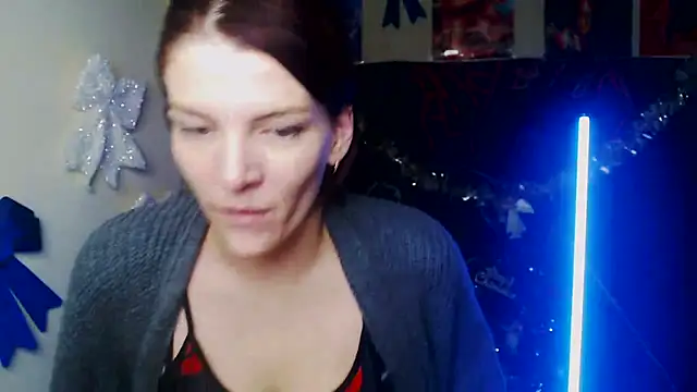 VanessaRey_'s cam snapshot