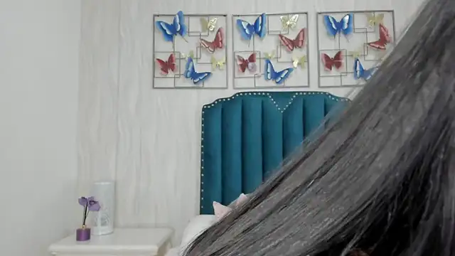 Alison_Carde05's cam snapshot